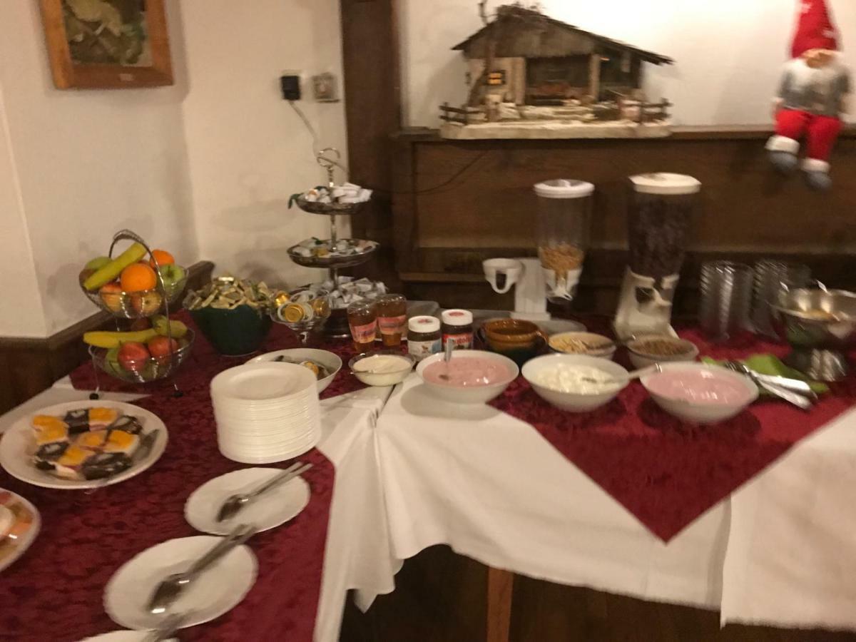 Gasthof Wagner Restaurant-Pension Halbenrain ภายนอก รูปภาพ