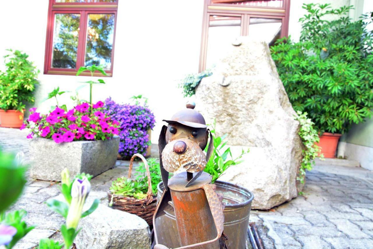 Gasthof Wagner Restaurant-Pension Halbenrain ภายนอก รูปภาพ