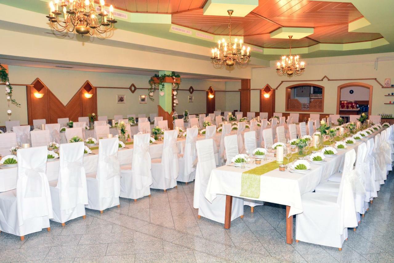 Gasthof Wagner Restaurant-Pension Halbenrain ภายนอก รูปภาพ